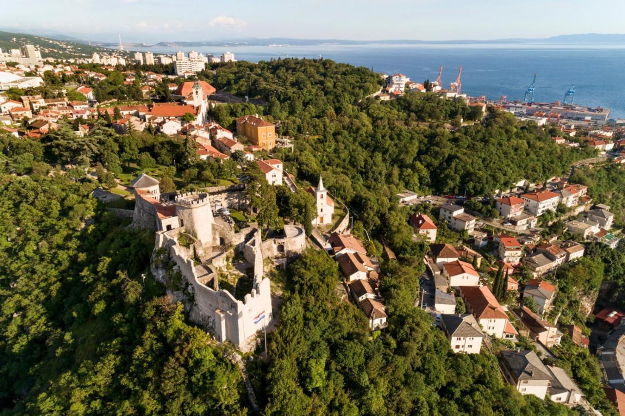 Paha-Paha Modern Apartment With Sea View, Fast Wi-Fi, And Free Parking! Rijeka Exteriör bild