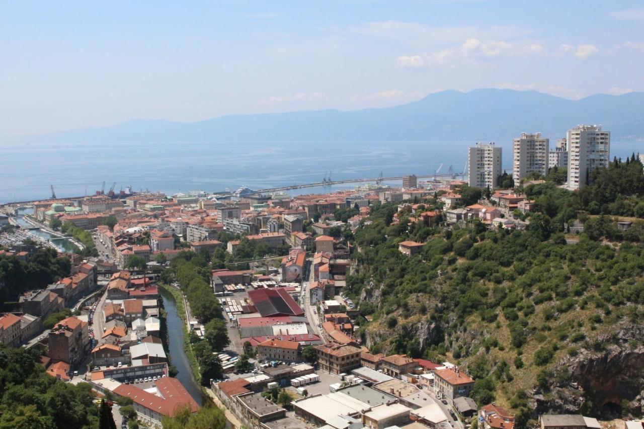 Paha-Paha Modern Apartment With Sea View, Fast Wi-Fi, And Free Parking! Rijeka Exteriör bild